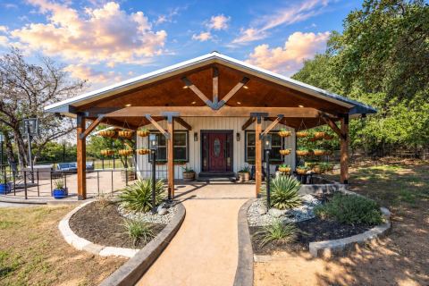 384 Fort Graham Road, Waco
