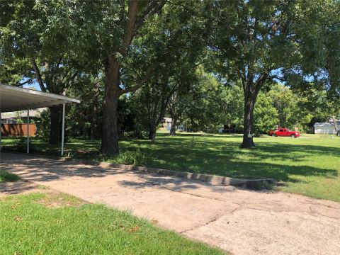 1115 W Lamar Street, Sherman, TX 75092 — photo 3