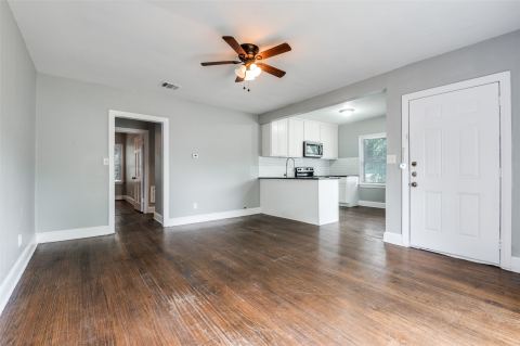 2307 Idaho Avenue, Dallas, TX 75216 — photo 2
