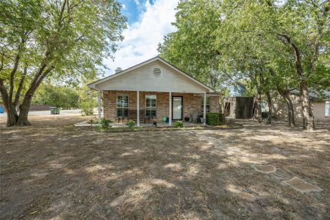 201 W Oak Street, Aledo, TX 76008 — photo 2