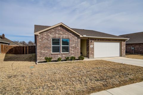 905 Avagail Avenue, Springtown, TX 76082 — photo 2