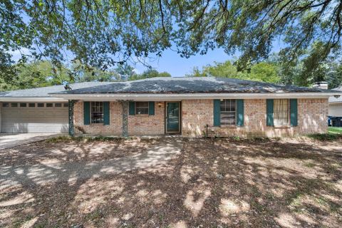 316 Fairmont Avenue, Corsicana, TX 75110 — photo 2