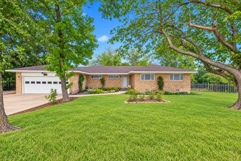 814 S Bois D Arc Street, Forney, TX 75126 — photo 2