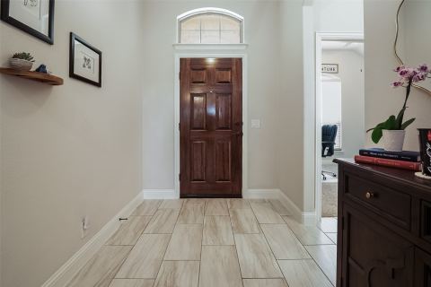 201 Providence Drive, Van Alstyne, TX 75495 — photo 3