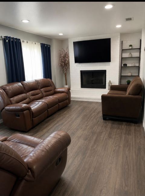 2532 Plaza Boulevard, Dallas, TX 75241 — photo 2