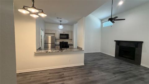 7340 Skillman Street 410, Dallas, TX 75231 — photo 2