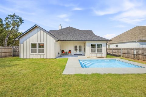 4825 Wichita Street, Granbury, TX 76048 — photo 2