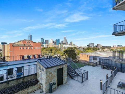 1001 Belleview Street 307, Dallas