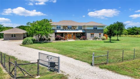 134 Longhorn Trail, Royse City, TX 75189 — photo 2