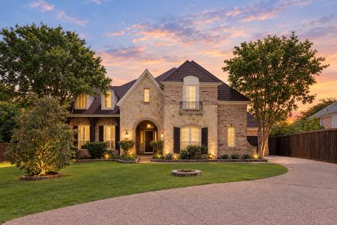 663 Links View Court, Grand Prairie