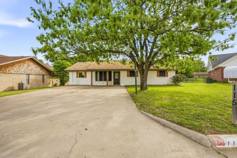 115 Doublehorn Street, Stephenville, TX 76401 — photo 3