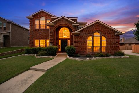 1395 Bay Line Drive, Rockwall
