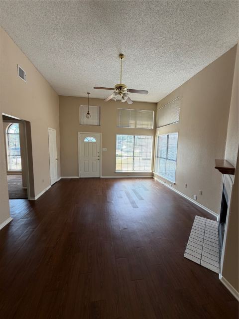 425 Horse Shoe Bend, Mesquite, TX 75149 — photo 2