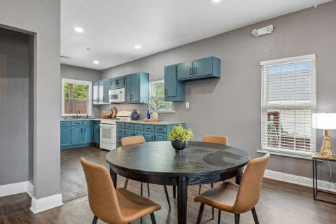 2505 Chester Avenue, Fort Worth, TX 76106 — photo 3