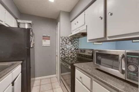8110 Skillman Street 1064, Dallas, TX 75231 — photo 3