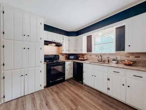 2002 Mimosa Drive, Corsicana, TX 75110 — photo 3