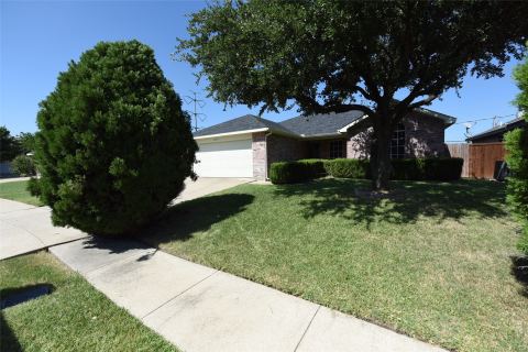 6419 Brookhaven Trail, Arlington, TX 76001 — photo 2