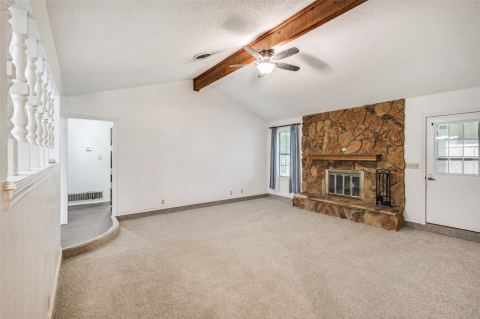 508 S Pedigo Street, Pilot Point, TX 76258 — photo 2