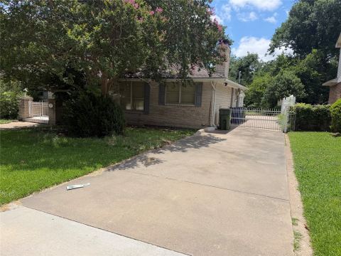 804 Carroll Drive, Garland, TX 75041 — photo 3