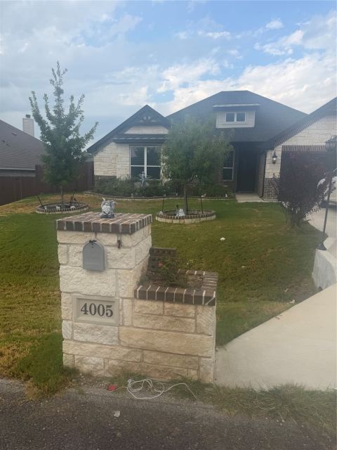 4005 Gallivant Drive, Granbury