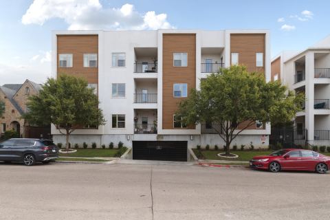 5718 Mccommas Boulevard 302, Dallas
