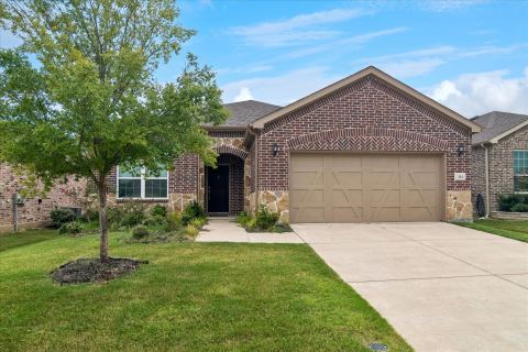 320 Long Pines Drive, McKinney, TX 75071 — photo 2