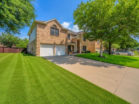307 Dover Heights Trail, Mansfield