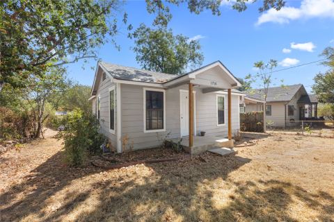1718 S Fannin Avenue, Denison, TX 75020 — photo 2