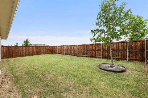13041 Dawson Drive, Providence Village, TX 76227 — photo 3
