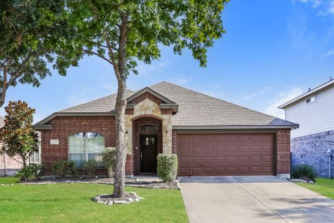 207 Rawhide Street, Waxahachie, TX 75165 — photo 2
