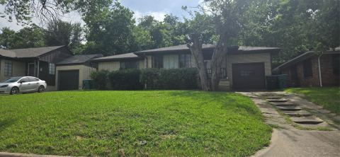 626 Kessler Boulevard, Sherman