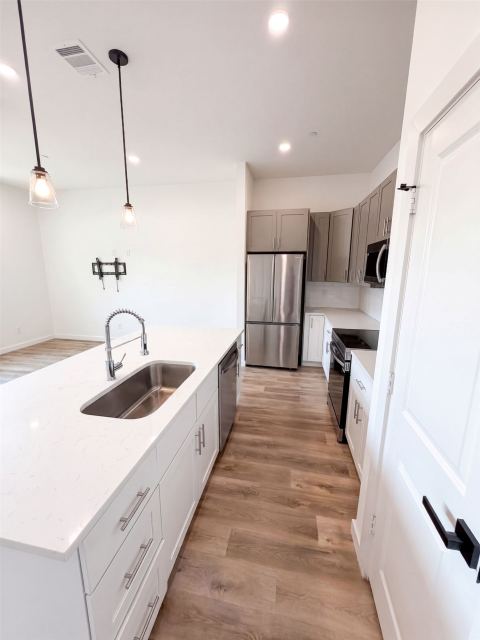 1020 17th Street, Plano, TX 75074 — photo 2
