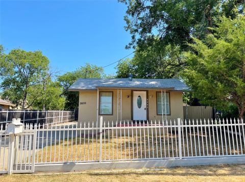 2625 E 12th Street, Fort Worth, TX 76111 — photo 2